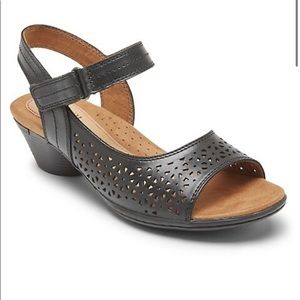COBB HILL Laurel Instep Strap Sandal size 10 in black
